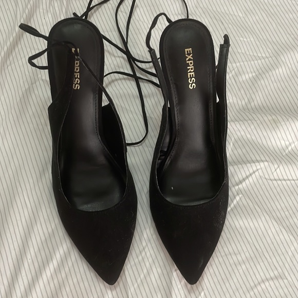 Express Heels - Picture 7 of 11